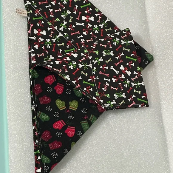 Handmade Stylish Pet Critter Capes - Picture 16 of 16